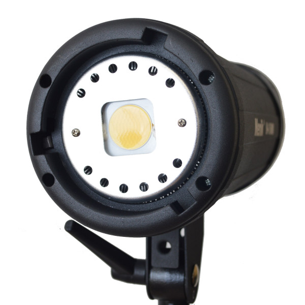 Menik SN-1500B LED освітлювач 150 Вт (Bowens)