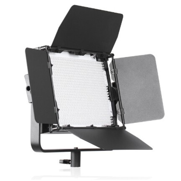 Набор LED света Tolifo GK-J-900SB dimmable 2x900 led Video Lighting Kit Bi-Color High CRI Led Video Panel with stand,barn doors,softboX