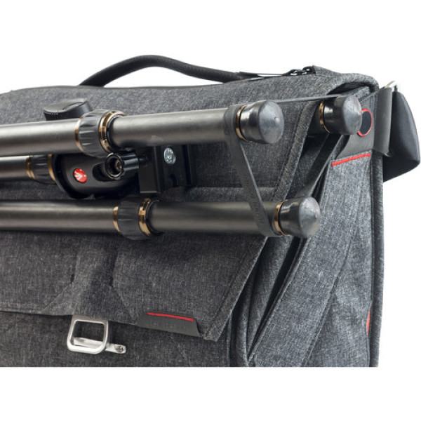 Сумка для фото Peak Design The Everyday Messenger 13" Charcoal