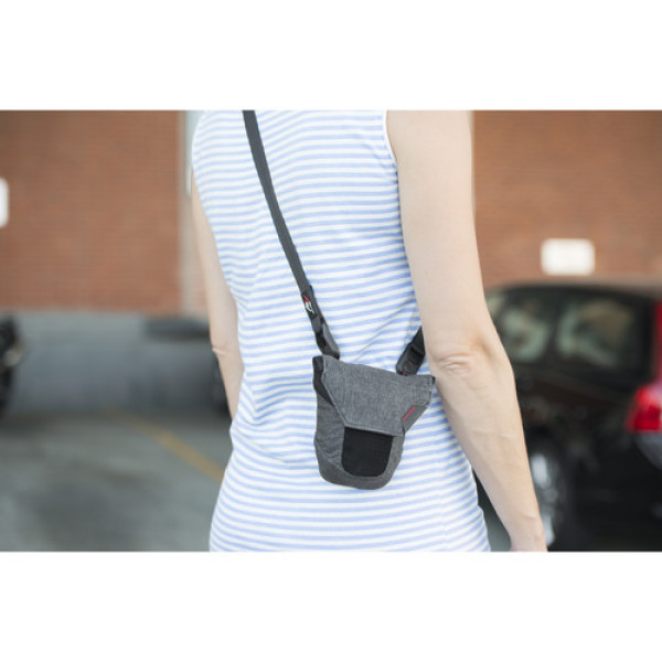 Сумка для об'єктиву Peak Design Range Pouch Medium Charcoal (BRP-M-BL-1)