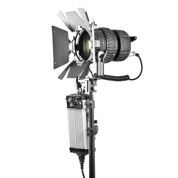 Прибор MLux LED Fresnel 80FD 80Вт
