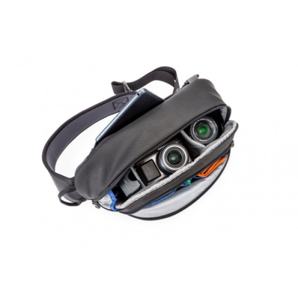 Сумка Think Tank TurnStyle 5 Charcoal + Чехол Think Tank Travel Pouch - Small