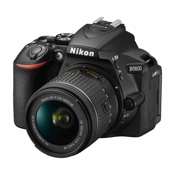 Фотокамера зеркальная Nikon D5600 + AF-P 18-55 VR Kit