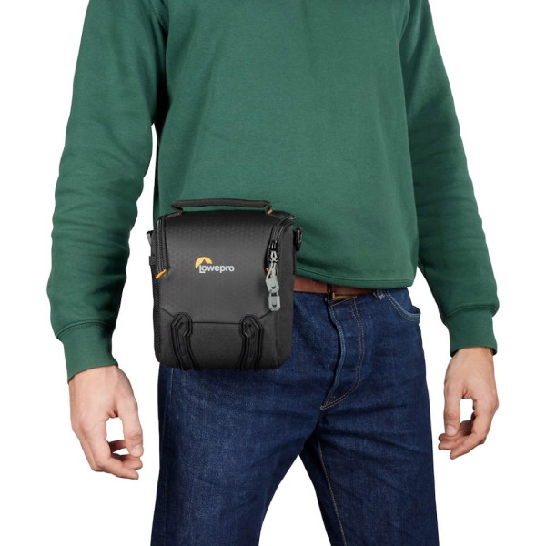 Сумка Lowepro Adventura SH 120 III Black (LP37450-PWW)