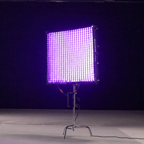 LED панель Godox KNOWLED F800R RGB Flexible LED Light Mat (4 x 4') (F800R K1)