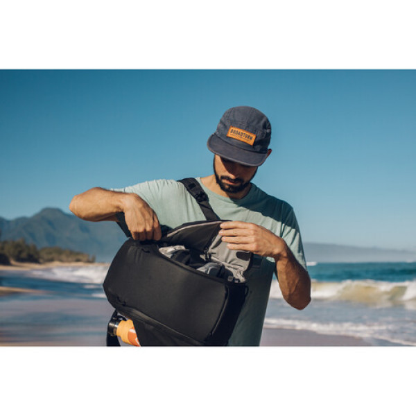 Рюкзак Peak Design Everyday Backpack Zip 20L Black (BEDBZ-20-BK-3)
