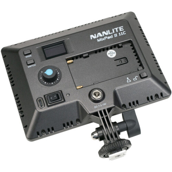 LED світло Nanlite MixPad II 11C (жорстке/м'яке RGBWW світло)