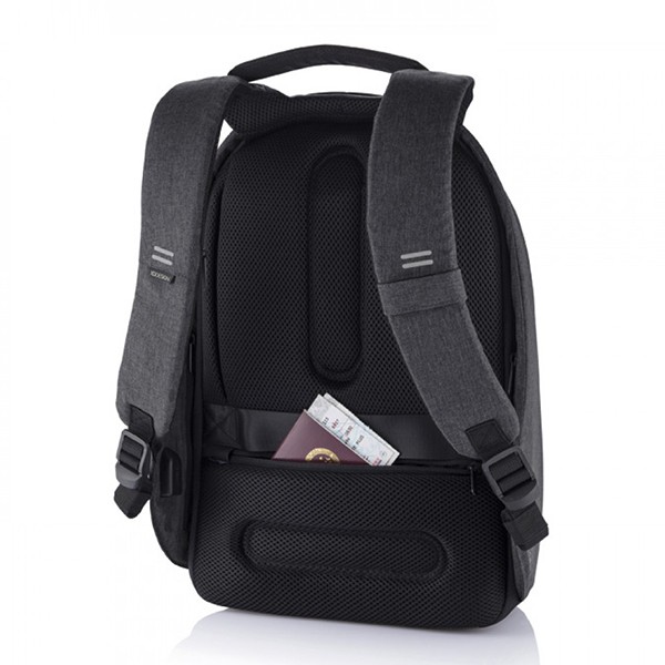 Рюкзак XD Design Bobby Hero XL чорний (P705.711)