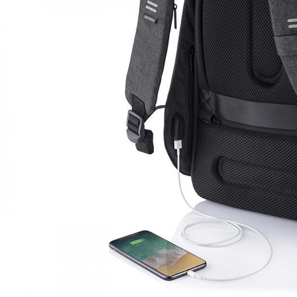 Рюкзак XD Design Bobby Hero XL чорний (P705.711)