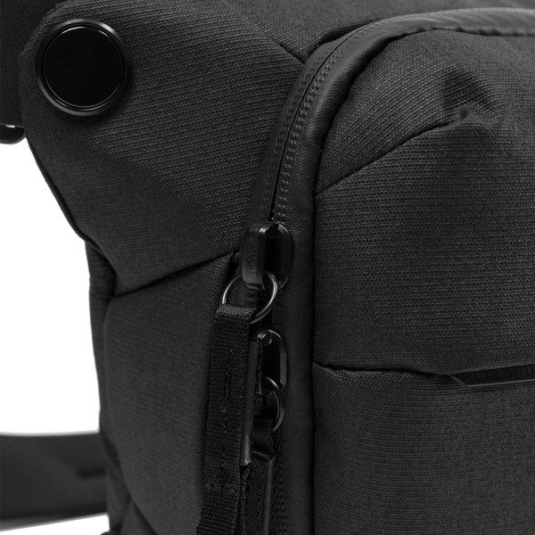 Сумка Peak Design Everyday Sling 6L Black (BEDS-6-BK-3)