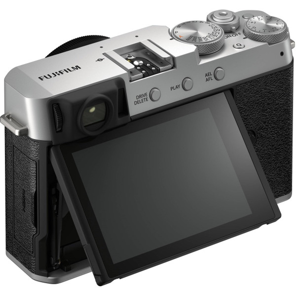 Фотоаппарат FUJIFILM X-E4 + XF 27mm f / 2.8 R WR Silver (16673938)