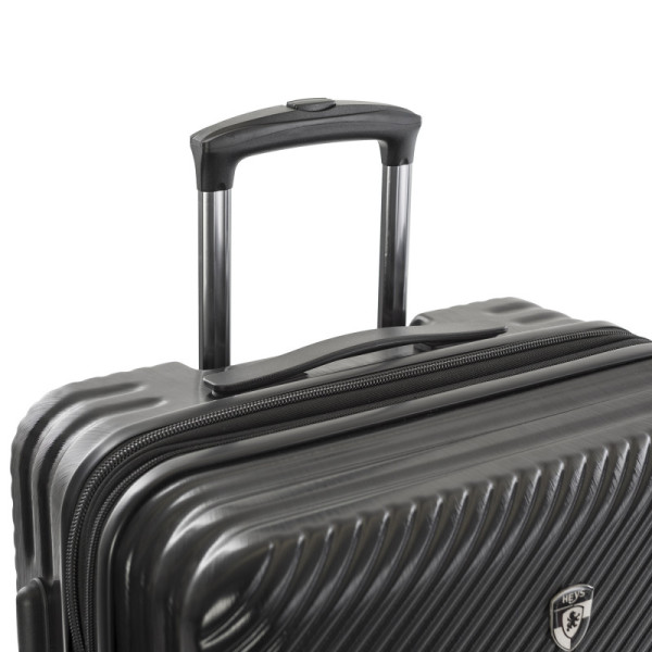 Чемодан Heys Charge-A-Weigh ll (M) Black (10131-0001-26)