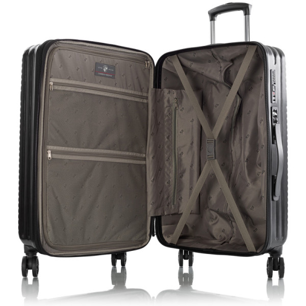 Чемодан Heys Charge-A-Weigh ll (M) Black (10131-0001-26)