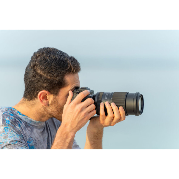 Об'єктив Tamron 70-180mm F/2.8 Di III VC VXD G2 для Sony E