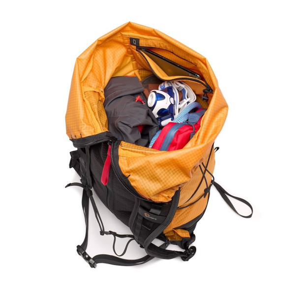 Рюкзак Lowepro RunAbout BP 18L (LP37443-PWW)
