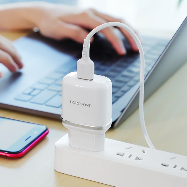 Сетевое зарядное устройство с кабелем BOROFONE BA36A High speed single port QC3.0 charger set 18W (Micro) White