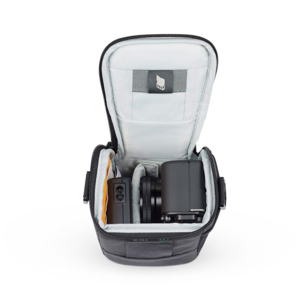 Сумка Lowepro Adventura SH 115 III Black (LP37461-PWW)