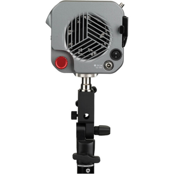 LED прожектор Aputure Amaran COB 60X