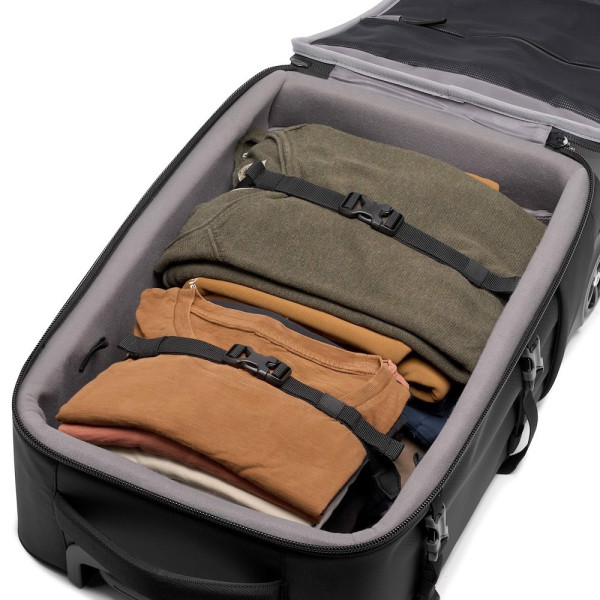 Чемодан для фото камер Advanced Rolling Сamera bag III 25.5L (MB MA3-RB)
