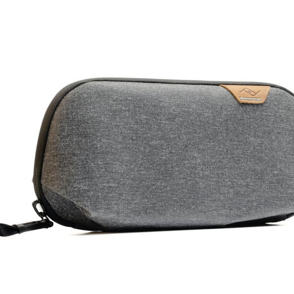 Сумка Peak Design Tech Pouch Charcoal (BTP-CH-3)