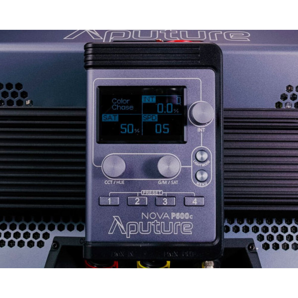 LED панель Aputure Nova P600C