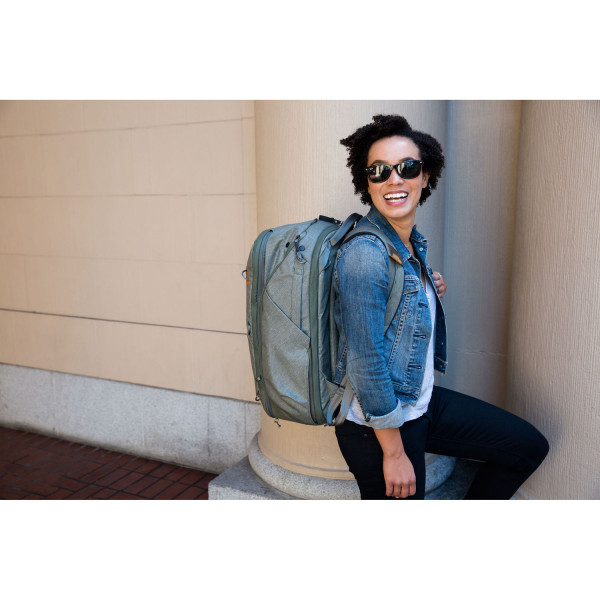 Рюкзак Peak Design Travel Backpack 45L Sage (BTR-45-SG-2)