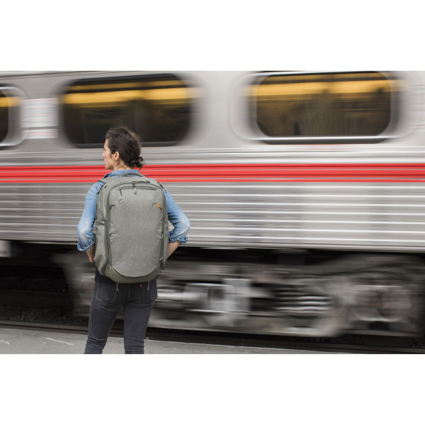 Рюкзак Peak Design Travel Backpack 45L Sage (BTR-45-SG-2)
