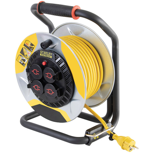 Удлинитель на катушке Stanley Fatmax 40 м, 3x1.5мм2, IP44, 3200Вт, 4 розетки с крышками, алюминий