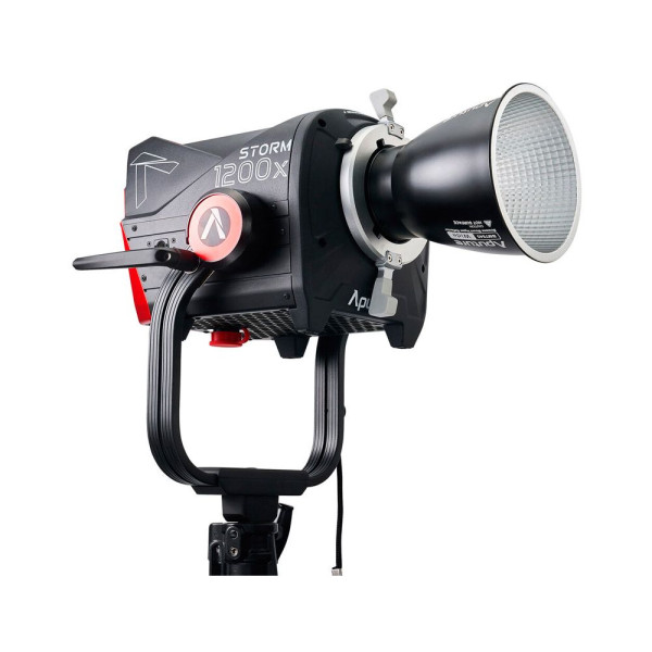 LED прожектор Aputure Storm 1200x