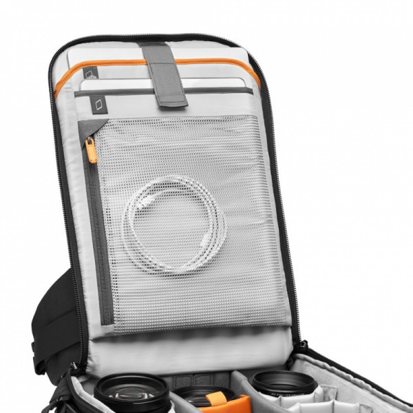 Рюкзак Lowepro Flipside BP 400 AW III Black (LP37352-PWW)