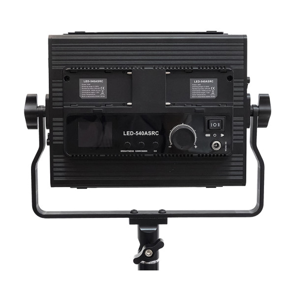 Постійне світло PowerPlant LED-540ASRC