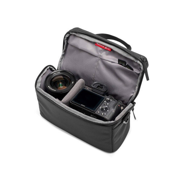 Сумка для фотоапаратів Advanced Shoulder bag M III (MB MA3-SB-M)
