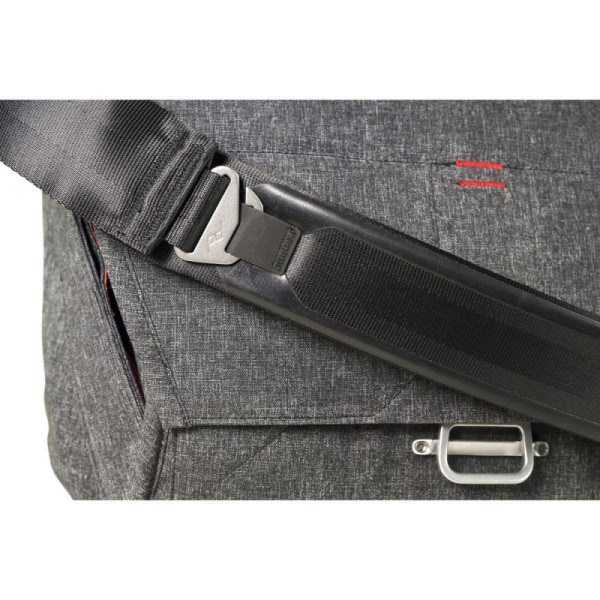 Сумка для фото Peak Design The Everyday Messenger 13" Charcoal