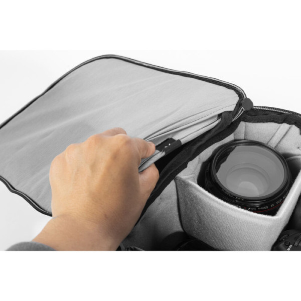 Сумка-футляр Peak Design Camera Cube V2 Smedium Black (BCC-SM-BK-2)