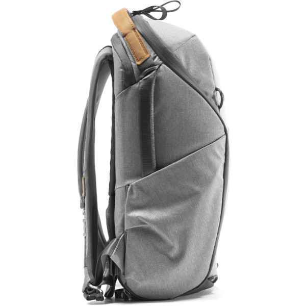 Рюкзак Peak Design Everyday Backpack Zip 15L Ash (BEDBZ-15-AS-2)