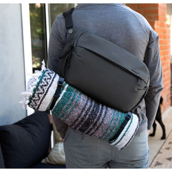 Сумка Peak Design Everyday Sling 10L Black (BEDS-10-BK-2)