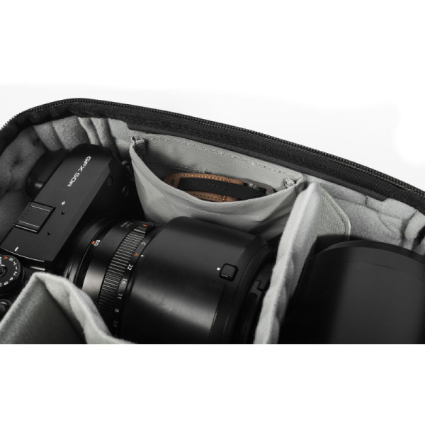 Сумка-футляр Peak Design Camera Cube V2 Medium Black (BCC-M-BK-2)