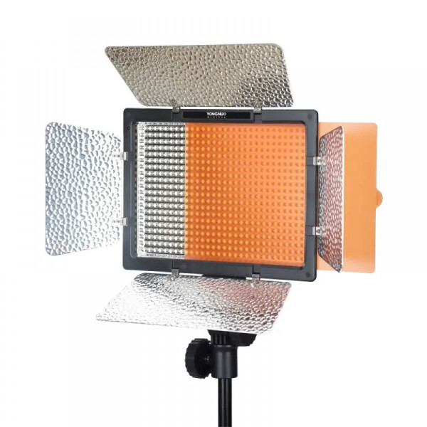 Постійне LED світло 36Вт 3200-5500К Yongnuo YN600L II