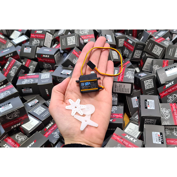 Сервопривод микро 17г Emax ES3054 3,5кг/0,13сек 23T цифровой