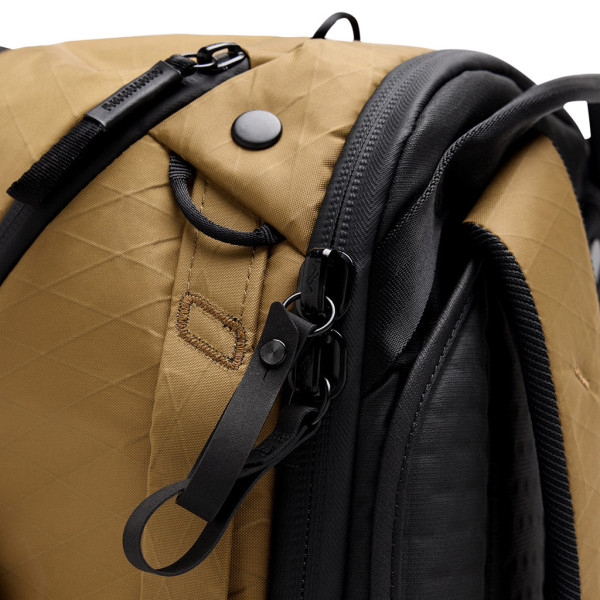 Рюкзак Peak Design Travel Backpack 45L Coyote (BTR-45-CY-2)