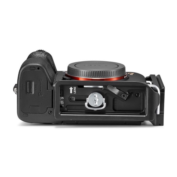 Держатель для Sony α7RIII и Sony α9 L-bracket