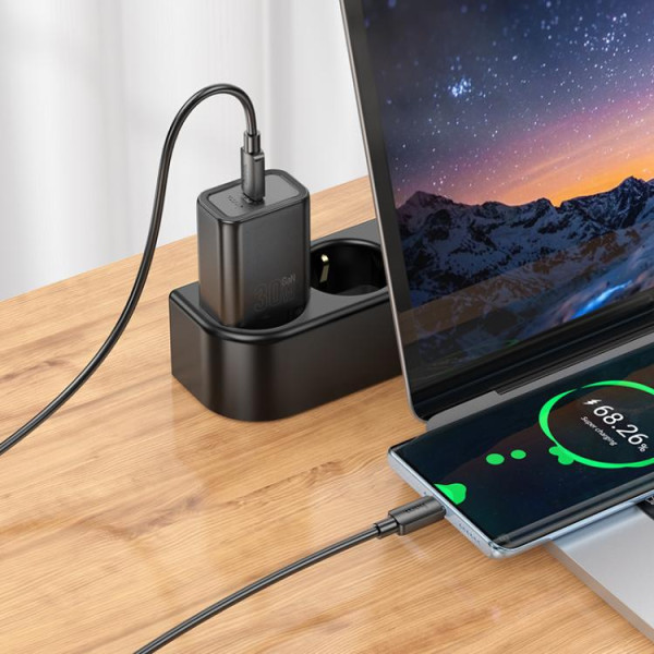 Сетевое зарядное устройство HOCO N62 Gentle single port PD30W charger (EU) Black