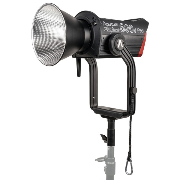 LED прожектор Aputure Light Storm LS 600D Pro