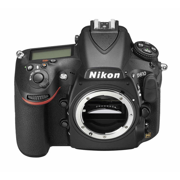 Фотокамера зеркальная Nikon D810 body