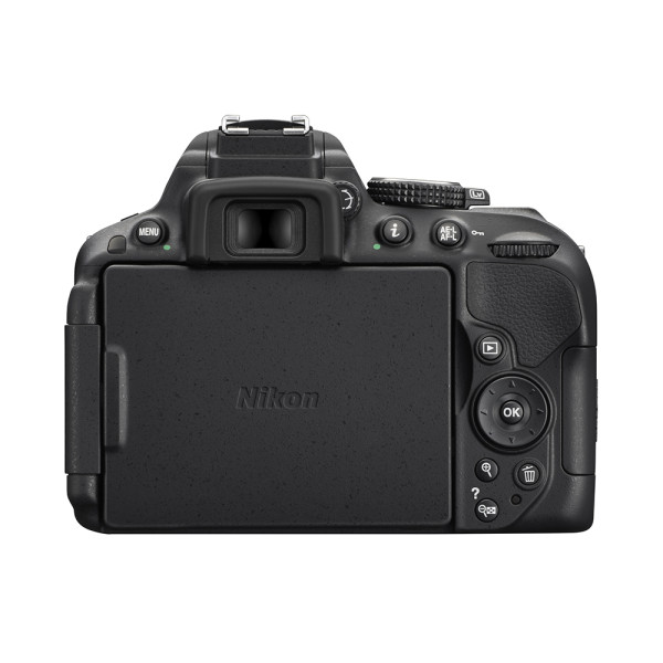Фотокамера зеркальная Nikon D5300 KIT AF-S DX 18-105 VR