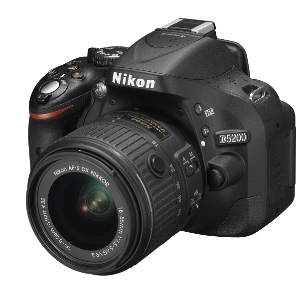 Фотокамера зеркальная Nikon D5200 + 18-55mm VR II Black KIT