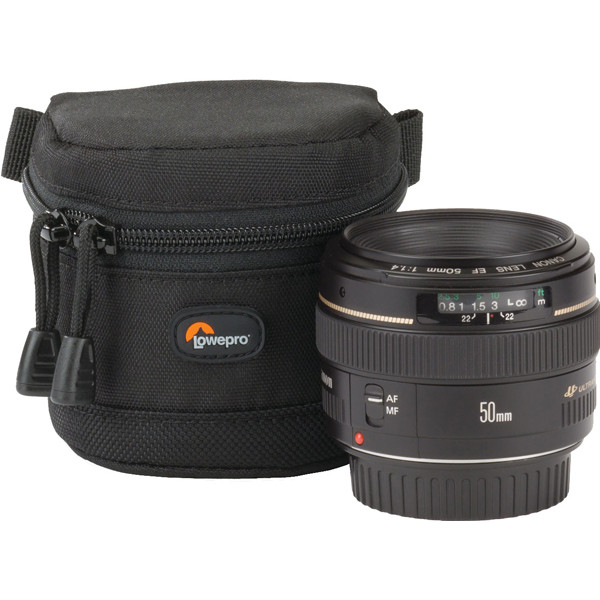 Чохол Lowepro Lens Case 8 x 6 см Black