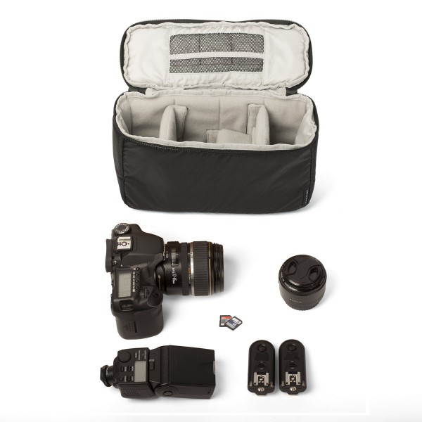 Сумка Crumpler Doozie Photo Hobo black /metallic silver