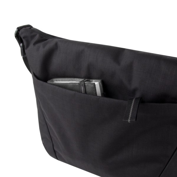 Сумка Crumpler Doozie Photo Sling black /metallic silver