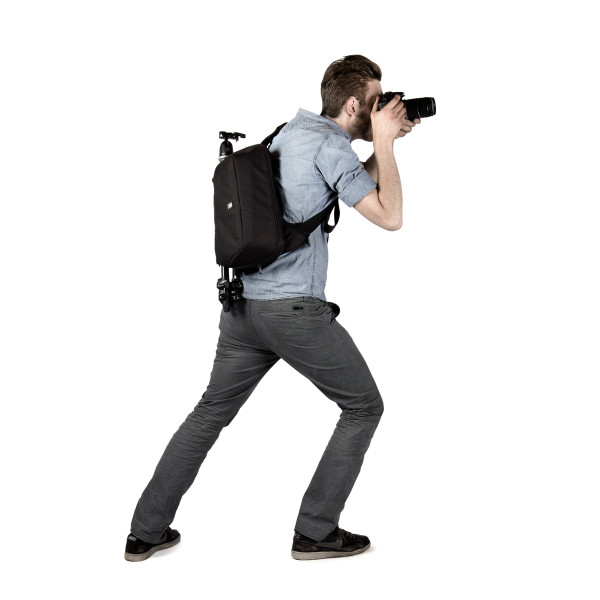 Рюкзак-слинг для зерк.фото и планшета Crumpler Quick Escape Sling L black